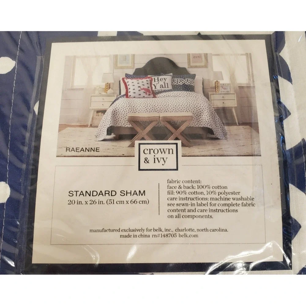 Crown & Ivy Standard Sham Raeanne Blue and White 20x26 Set‎ of 2 NWT